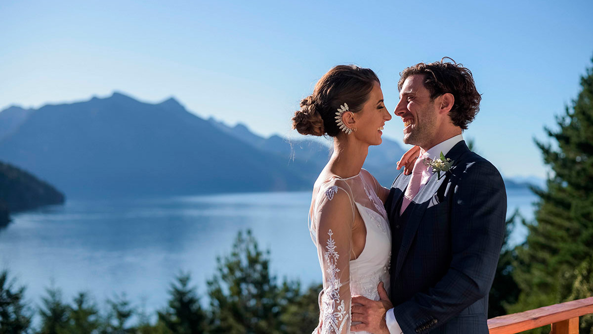 renata joaquin felices de fondo lago nahuel huapi patagonia argentina dupla planners destination wedding