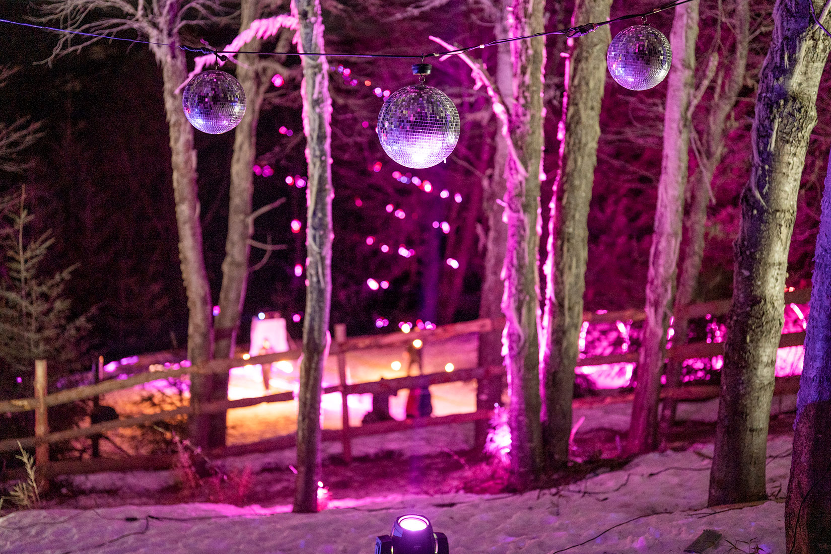 08 lanzamiento marca Franui pink fiesta evento dupla planners patagonia argentina bariloche