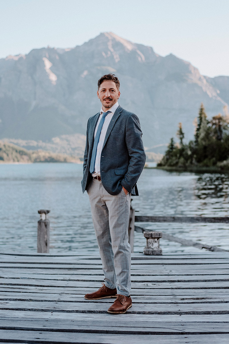 Tincho. Sensible y detallista. Con su mirada estética combina ambientación y técnica y ¿por qué no? también es guía de turismo y productor de eventos. Titular Dupla Planners.