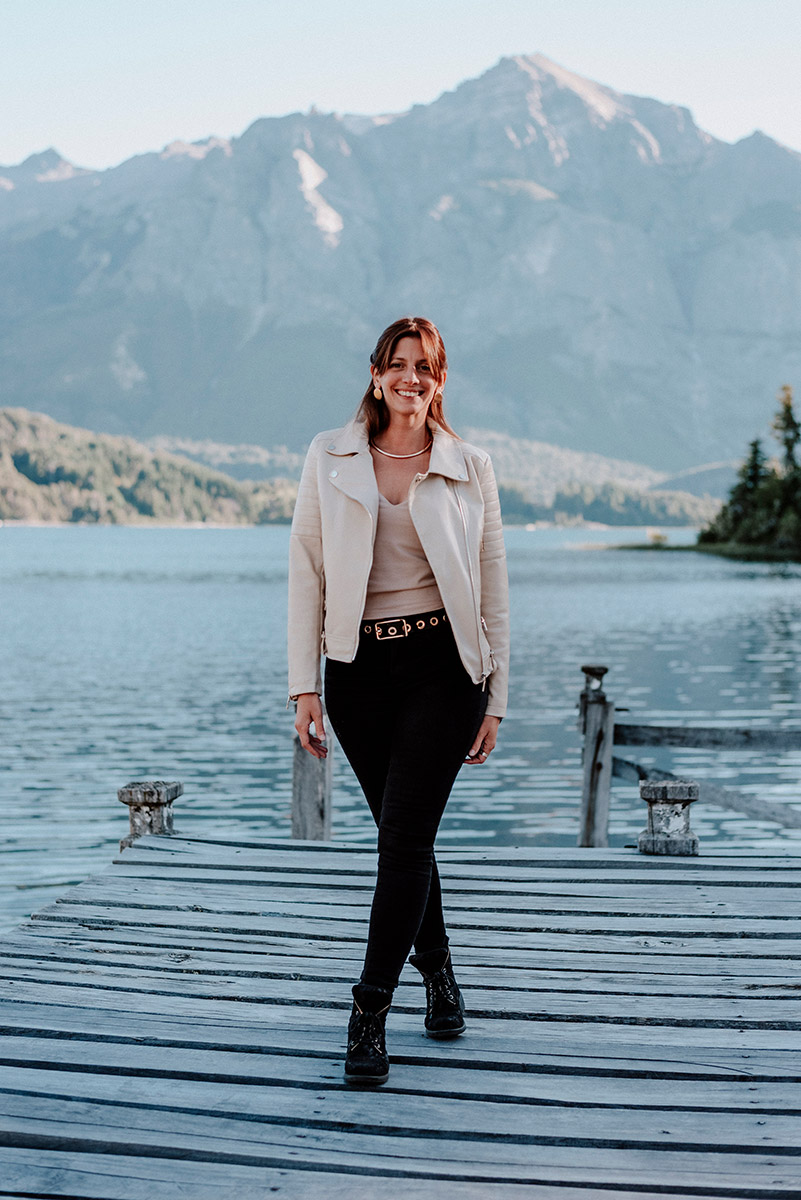 Tati. Disparatada y divertida. Es productora artística. "Único y original" son sus palabras favoritas. Titular Dupla Planners.